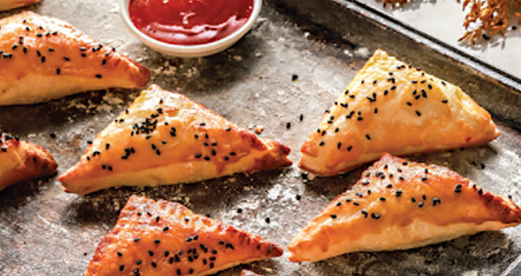 Tikka Pizza Triangles