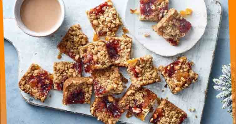 5-Ingredient Peanut Butter & Jam Flapjacks