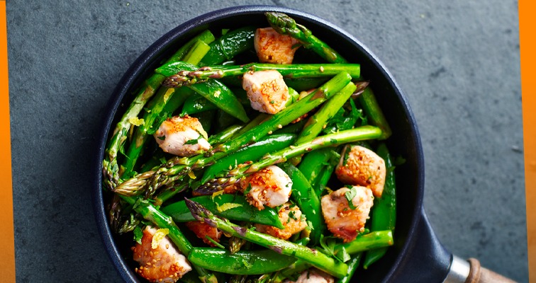 Low Calorie Lemon Chicken & Asparagus Stir Fry